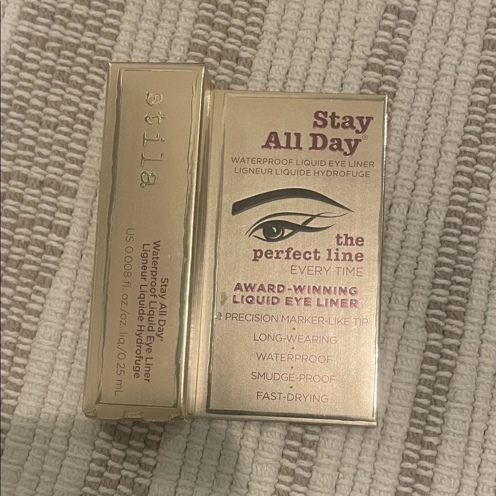 FREE in bundle Stila Liquid Eyeliner - Classic Black Waterproof NWT sealed